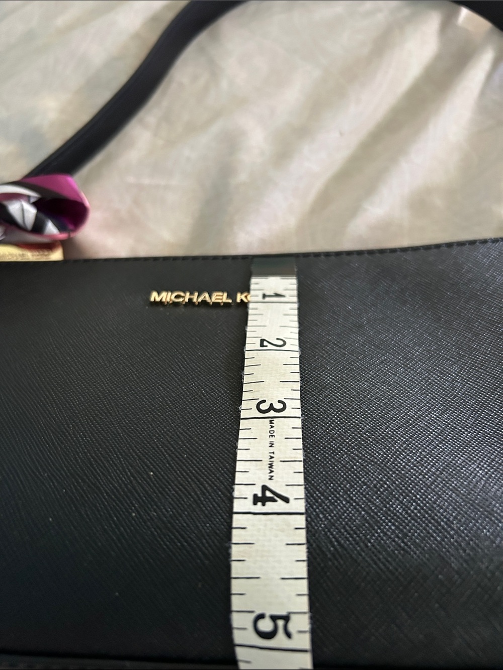 Michael Kors Black Leather Shoulder Bag with Pink Accent Scarf NWT. - Picture 7 of 7